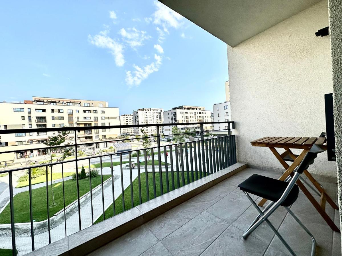 Kasper Coresi Mall - Rise Private Apartments & Suites Brasov Bagian luar foto