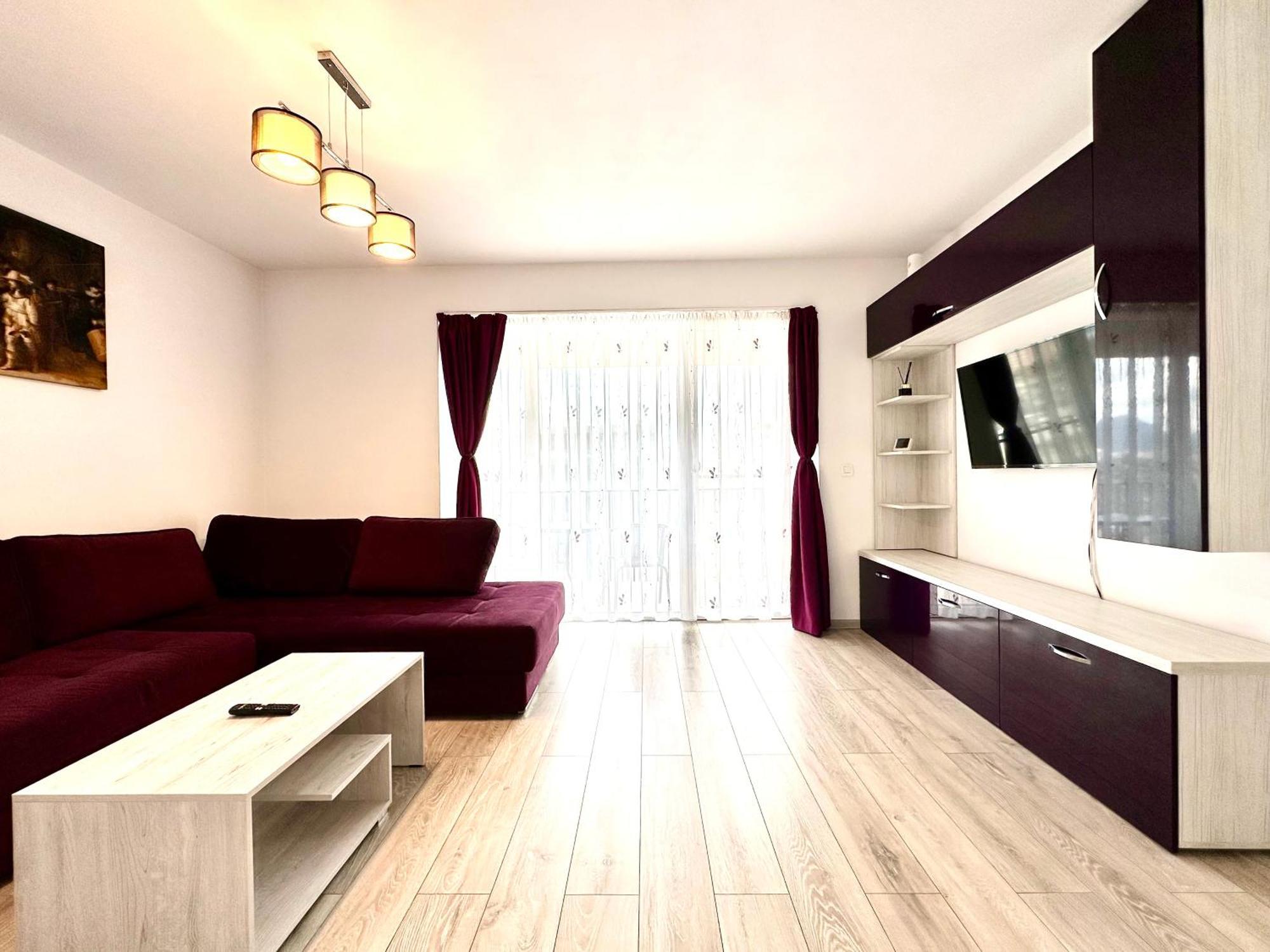 Kasper Coresi Mall - Rise Private Apartments & Suites Brasov Bagian luar foto